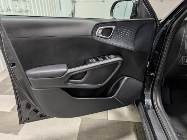 used 2025 Kia Soul car, priced at $23,998