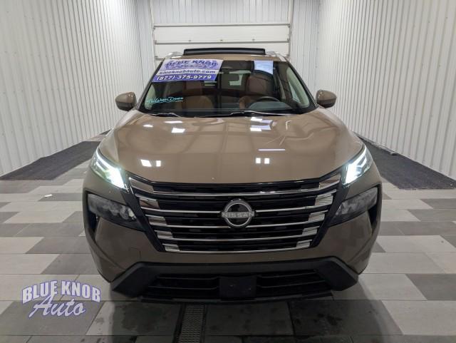 used 2024 Nissan Rogue car, priced at $27,998