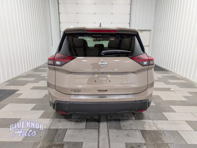 used 2024 Nissan Rogue car, priced at $27,998
