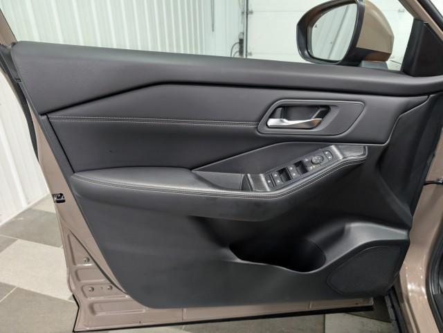 used 2024 Nissan Rogue car, priced at $27,998