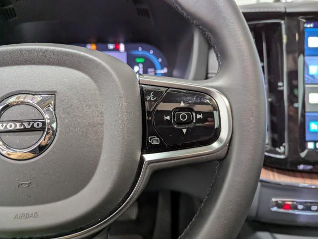 used 2023 Volvo XC60 Recharge Plug-In Hybrid car, priced at $48,998