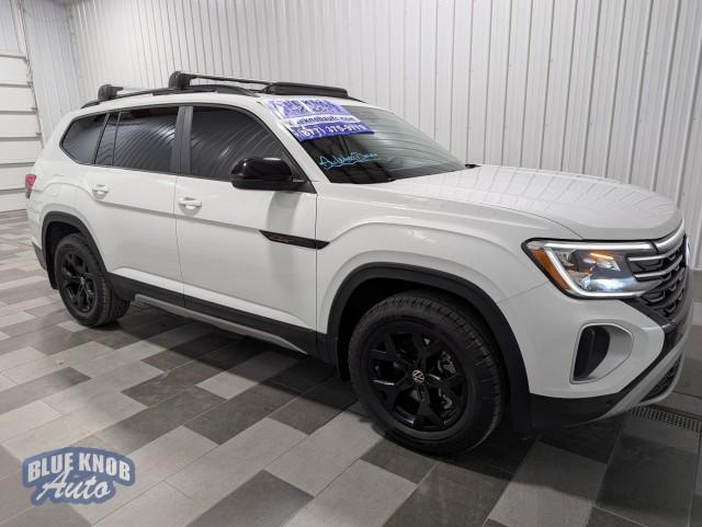 used 2024 Volkswagen Atlas car, priced at $37,498