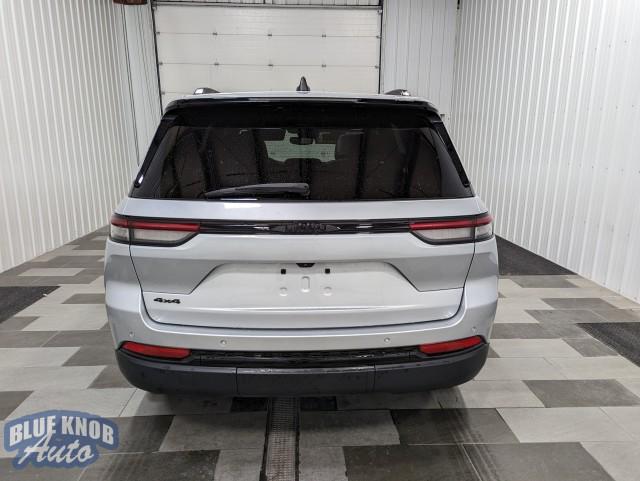 used 2023 Jeep Grand Cherokee car, priced at $34,498