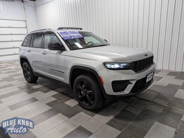 used 2023 Jeep Grand Cherokee car, priced at $34,498
