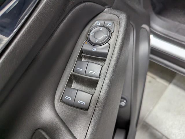 used 2022 Chevrolet Equinox car, priced at $20,498