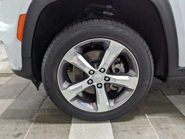 used 2022 Jeep Grand Cherokee L car, priced at $33,498