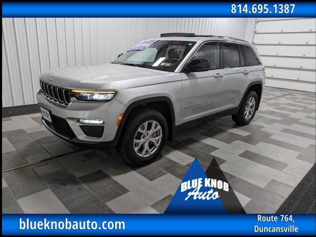 used 2022 Jeep Grand Cherokee car, priced at $31,998