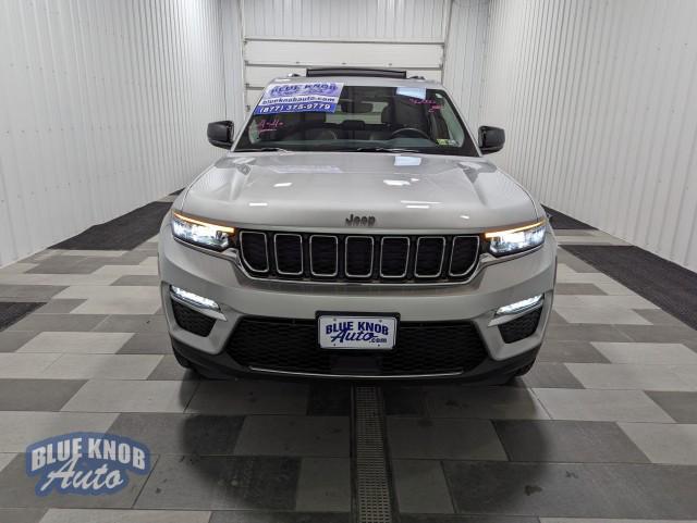 used 2022 Jeep Grand Cherokee car, priced at $31,998