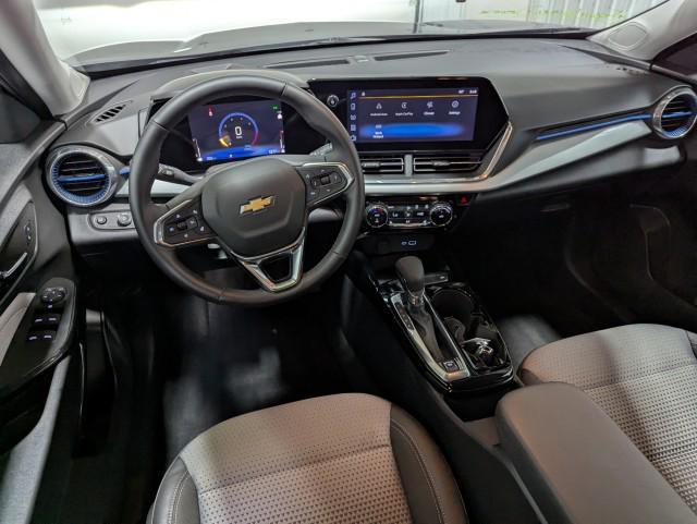 used 2025 Chevrolet Trax car, priced at $24,498