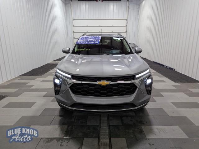 used 2025 Chevrolet Trax car, priced at $24,498