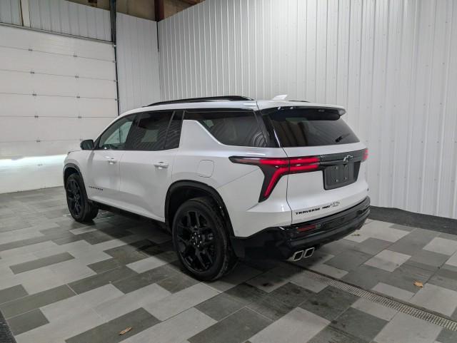 used 2024 Chevrolet Traverse car, priced at $50,998