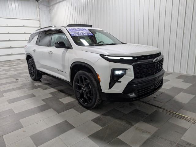 used 2024 Chevrolet Traverse car, priced at $50,998