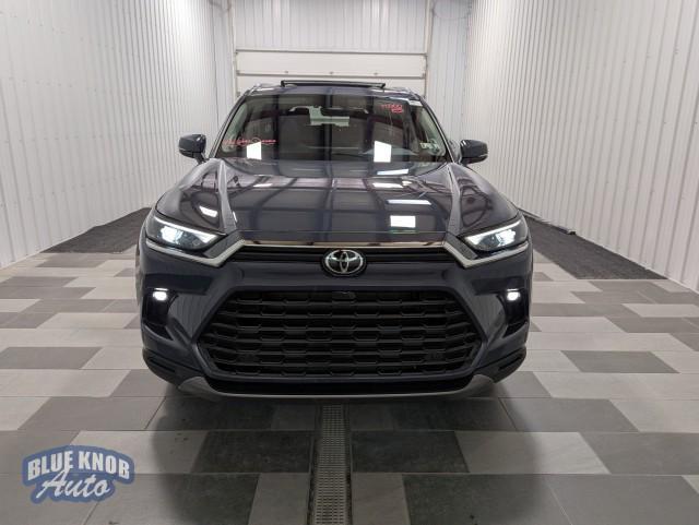 used 2025 Toyota Grand Highlander car, priced at $49,998