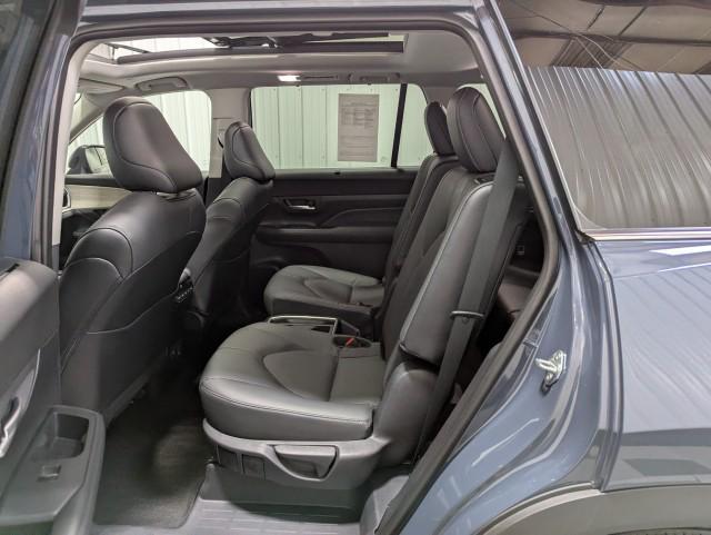 used 2025 Toyota Grand Highlander car, priced at $49,998