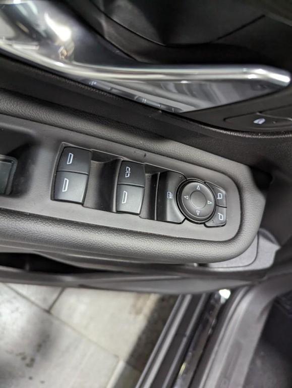 used 2024 GMC Terrain car, priced at $25,998