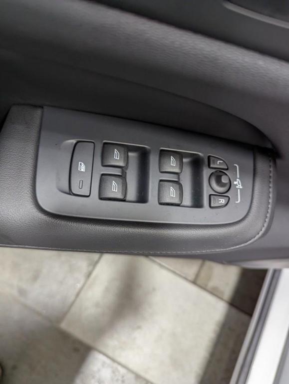 used 2025 Volvo S60 car, priced at $33,498
