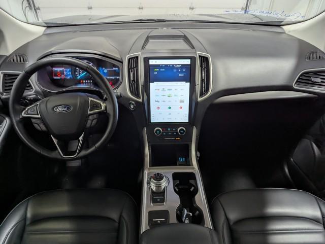 used 2024 Ford Edge car, priced at $24,998