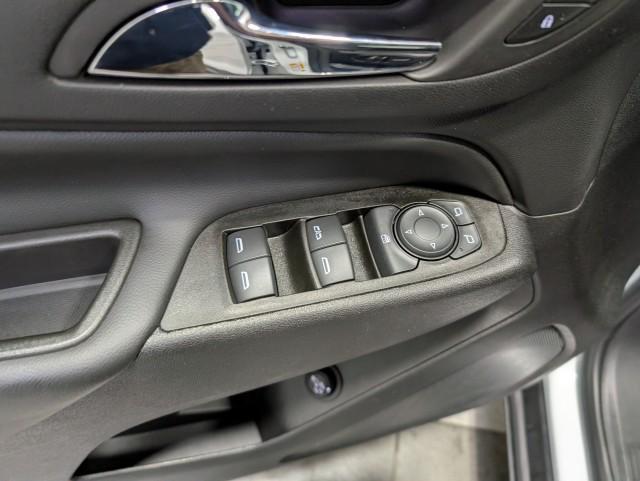 used 2023 Chevrolet Equinox car, priced at $22,498