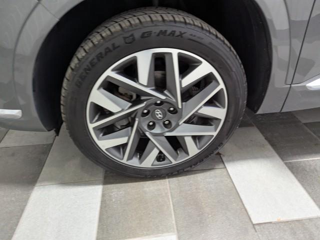 used 2022 Hyundai Santa Fe car, priced at $28,998