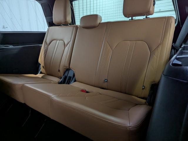 used 2024 Ford Expedition car, priced at $65,998
