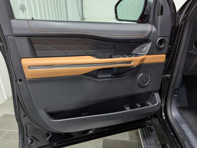 used 2024 Ford Expedition car, priced at $65,998