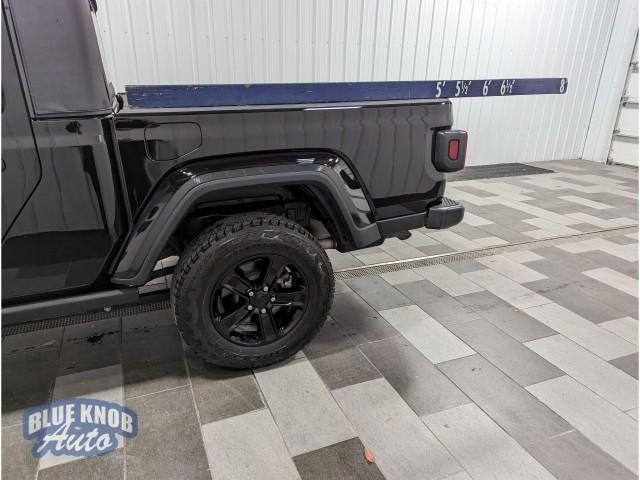 used 2021 Jeep Gladiator car, priced at $30,998