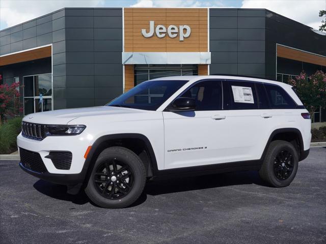 new 2025 Jeep Grand Cherokee car, priced at $34,852