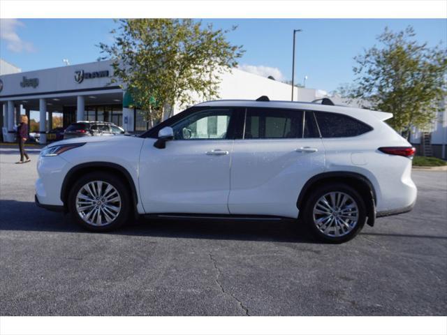 used 2023 Toyota Highlander car, priced at $44,874