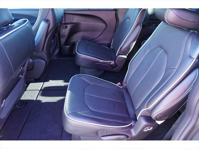 new 2025 Chrysler Pacifica car, priced at $46,243