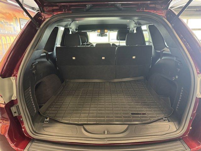 used 2016 Jeep Grand Cherokee car