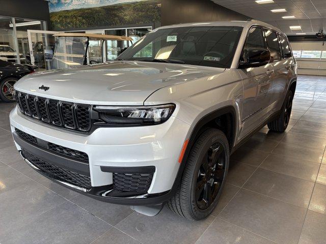new 2025 Jeep Grand Cherokee L car, priced at $51,670