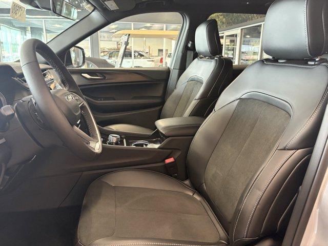 new 2025 Jeep Grand Cherokee L car, priced at $51,670