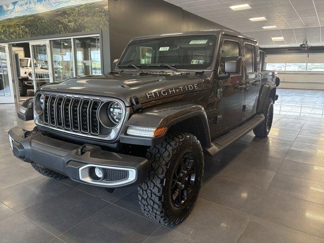 new 2025 Jeep Gladiator car, priced at $52,102