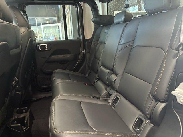 new 2025 Jeep Gladiator car, priced at $52,102
