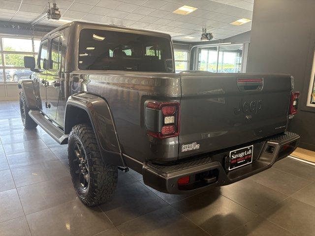 new 2025 Jeep Gladiator car, priced at $52,102
