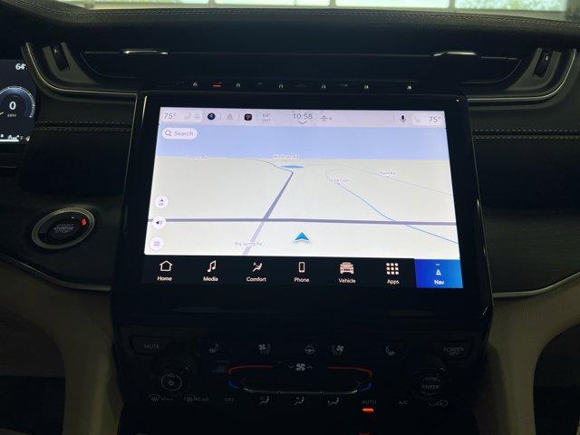 new 2025 Jeep Grand Cherokee car, priced at $53,593