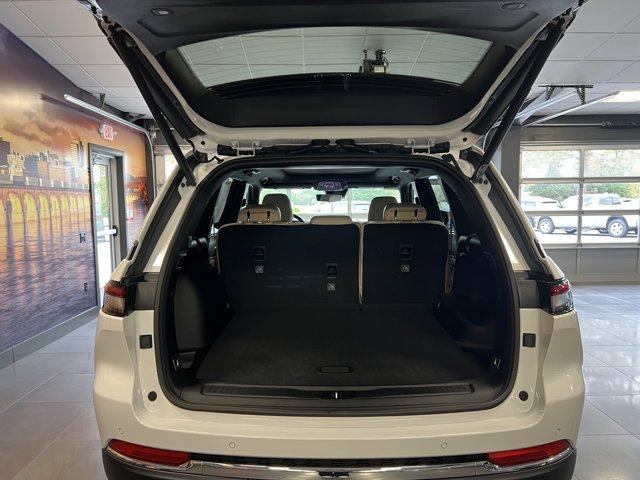 new 2025 Jeep Grand Cherokee car, priced at $53,593