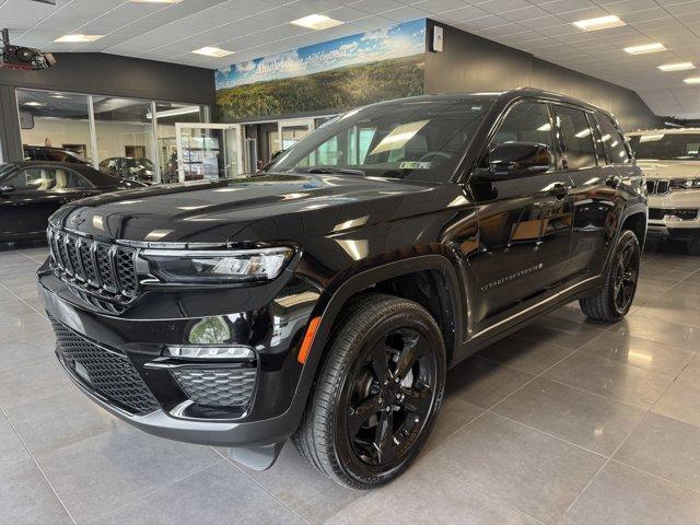 used 2024 Jeep Grand Cherokee car, priced at $42,849