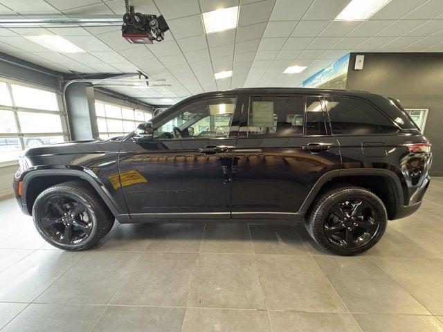used 2024 Jeep Grand Cherokee car, priced at $42,849