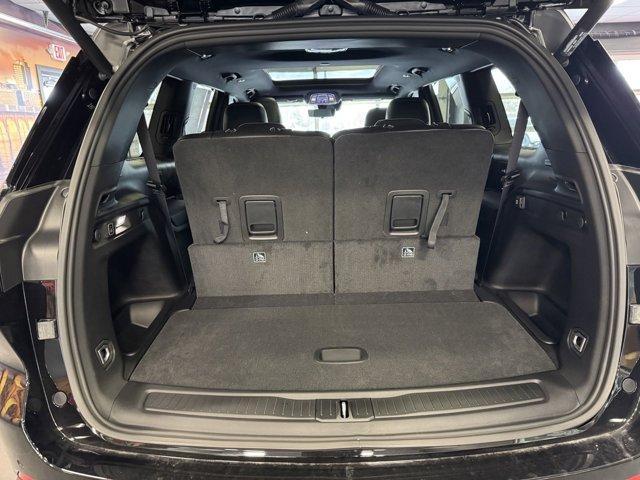 new 2025 Jeep Grand Cherokee L car