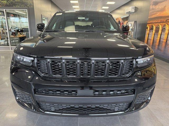 new 2025 Jeep Grand Cherokee L car