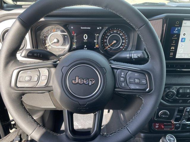 new 2025 Jeep Wrangler car, priced at $47,007
