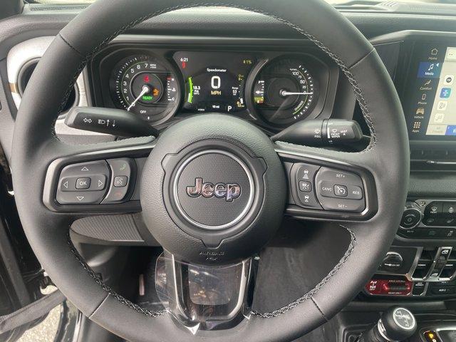 new 2025 Jeep Wrangler 4xe car
