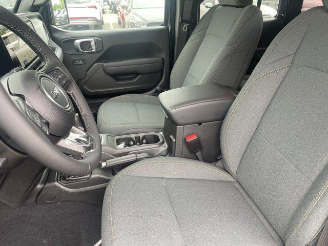 new 2025 Jeep Wrangler 4xe car