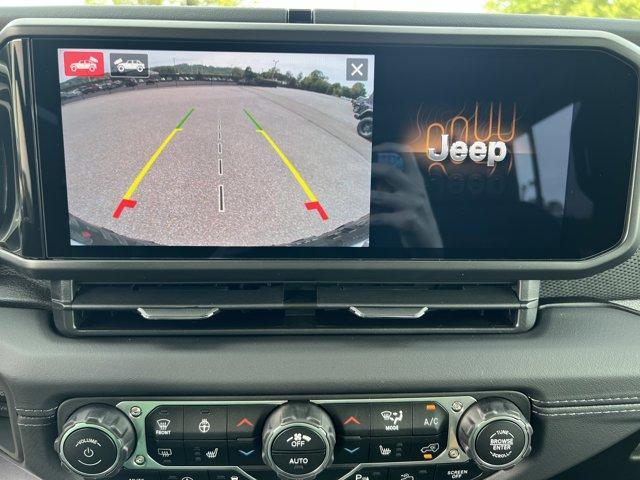 new 2025 Jeep Wrangler car, priced at $62,542