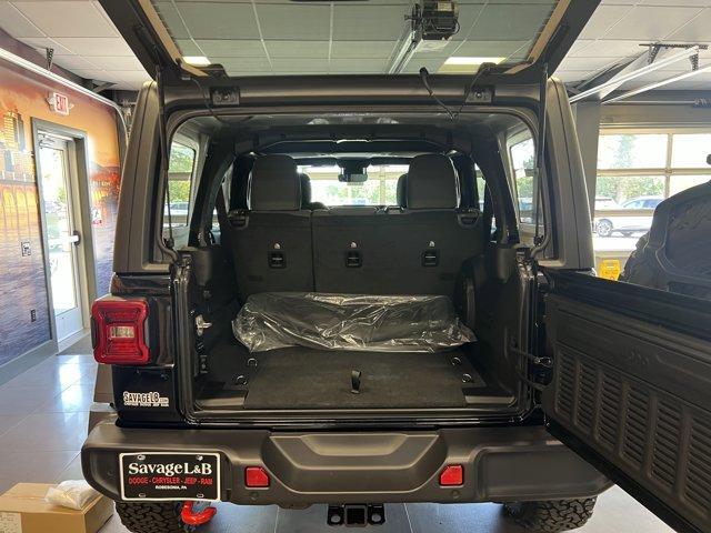 new 2025 Jeep Wrangler car, priced at $62,542