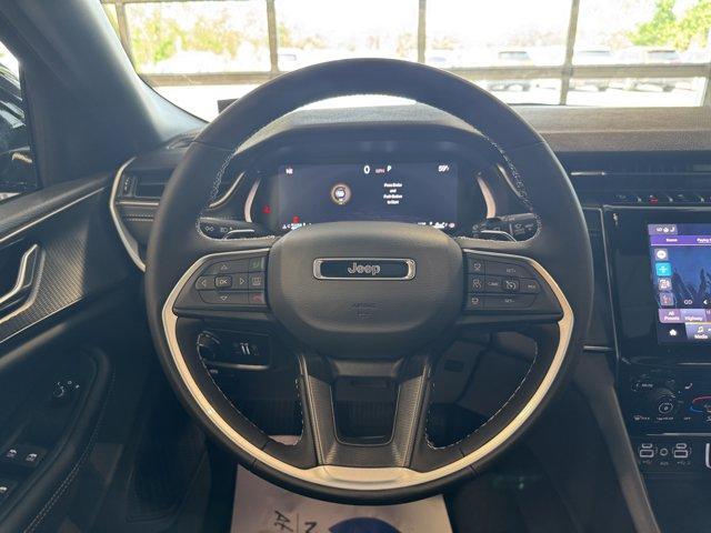 new 2025 Jeep Grand Cherokee car, priced at $45,650