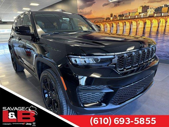 new 2025 Jeep Grand Cherokee car, priced at $49,470