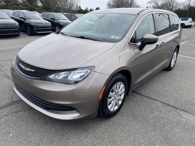 used 2018 Chrysler Pacifica car, priced at $22,961