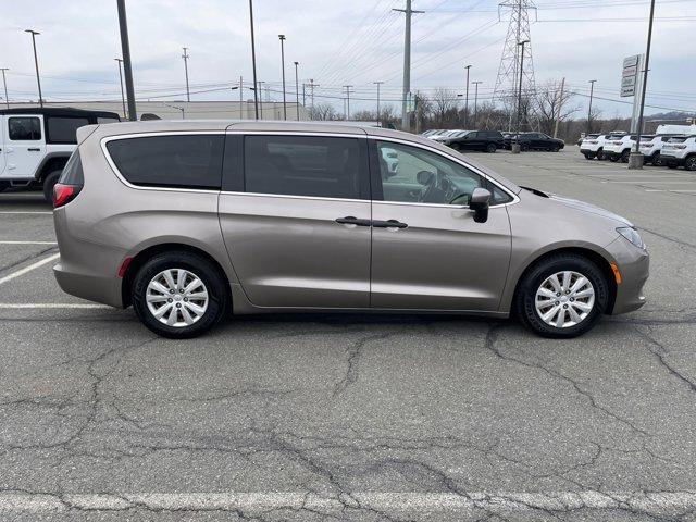 used 2018 Chrysler Pacifica car, priced at $22,961